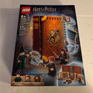 LEGO Harry Potter Hogwarts Transfiguration Class Set
